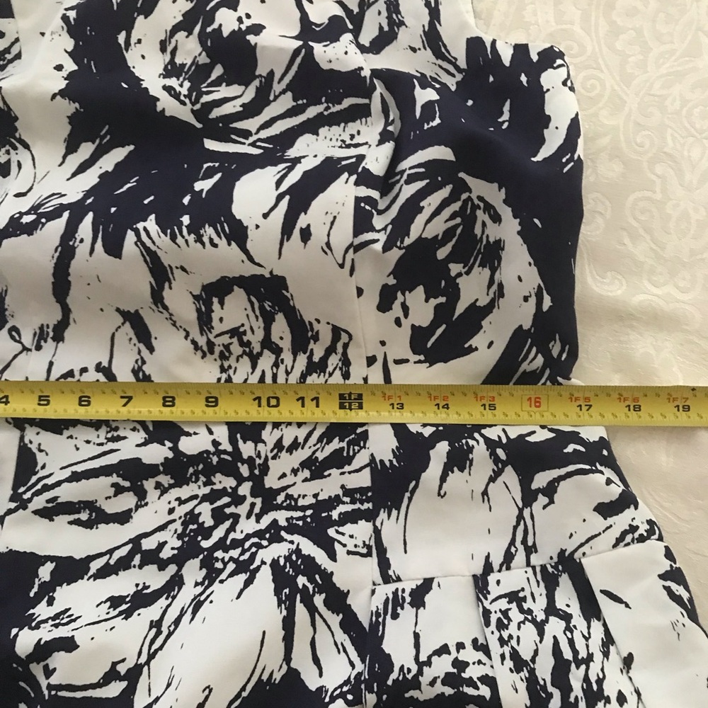 NWT! CARMEN MARC VALVO floral midi dress SZ 12 - Picture 14 of 15